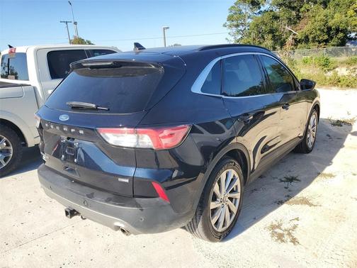 2021 Ford Escape Titanium Hybrid