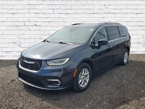 2021 Chrysler Pacifica Touring-L