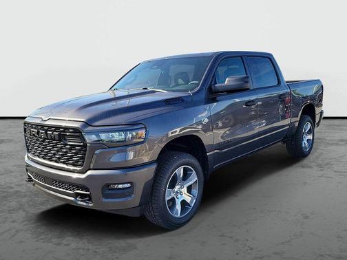 Granite Crystal Clearcoat Metallic 2026 RAM 1500 Express