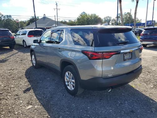 2023 Chevrolet Traverse LS