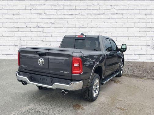 Granite Crystal Clearcoat Metallic 2026 RAM 1500 Big Horn/Lone Star