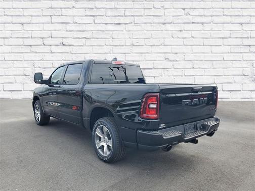 2026 RAM 1500 Express