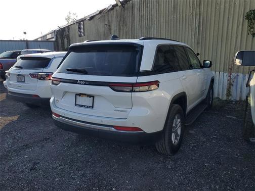 2023 Jeep Grand Cherokee Laredo