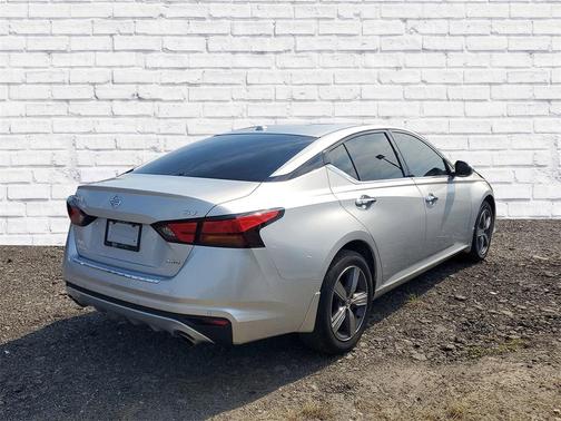 2020 Nissan Altima 2.5 SV