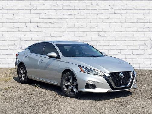2020 Nissan Altima 2.5 SV