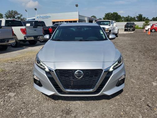 2020 Nissan Altima 2.5 SV