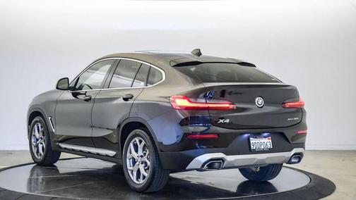 Jet Black 2023 BMW X4 xDrive30i