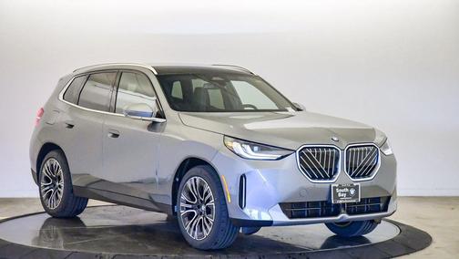 Skyscraper Grey Metallic 2026 BMW X3 30 xDrive