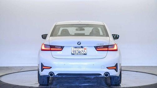 2022 BMW 330 330i