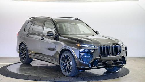Black Sapphire Metallic 2026 BMW X7 xDrive40i