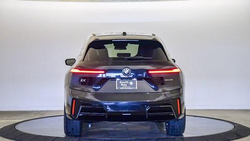 2026 BMW iX xDrive45