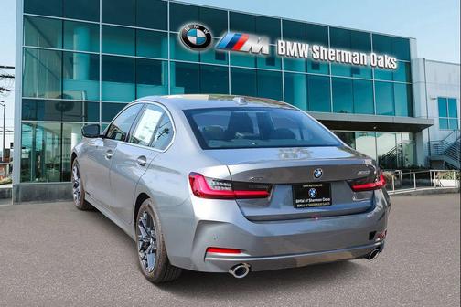 2025 BMW 330 xDrive