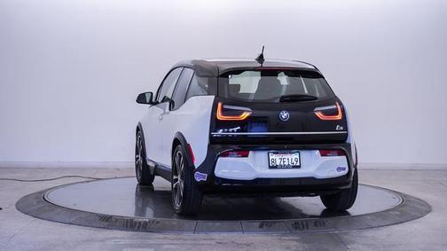 Photo 2 of 25 of 2019 BMW i3 120Ah s