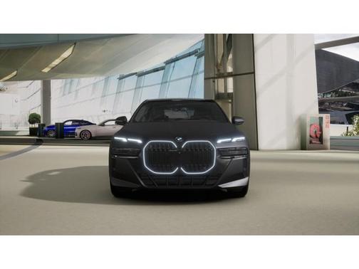 Frozen Deep Gre 2026 BMW 740 740i