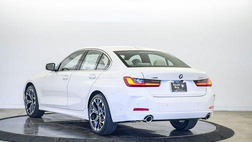 2026 BMW 330 xDrive NA