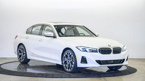 2026 BMW 330 xDrive NA