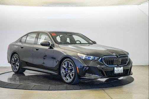 Black Sapphire Metallic 2026 BMW 530 530i