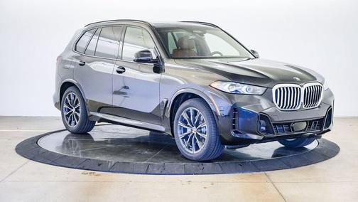 Black Sapphire Metallic 2026 BMW X5 xDrive40i