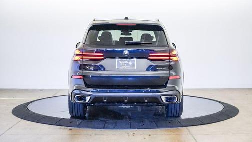 Black Sapphire Metallic 2026 BMW X5 xDrive40i