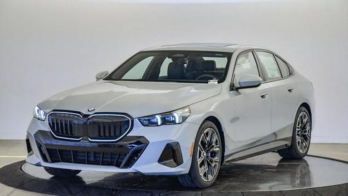 2026 BMW 530 i