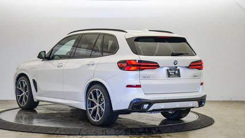 2026 BMW X5 PHEV xDrive50e