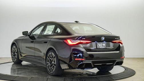 Black Sapphire Metallic 2026 BMW i4 Gran Coupe xDrive40