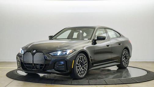 Black Sapphire Metallic 2026 BMW i4 Gran Coupe xDrive40