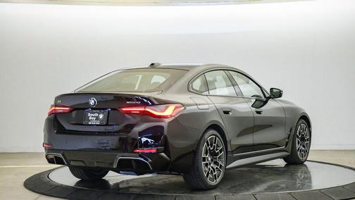 Black Sapphire Metallic 2026 BMW i4 Gran Coupe xDrive40