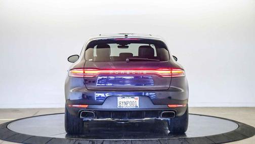 2021 Porsche Macan Base