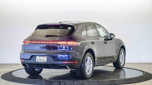 2021 Porsche Macan Base