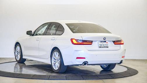 2023 BMW 330 330i