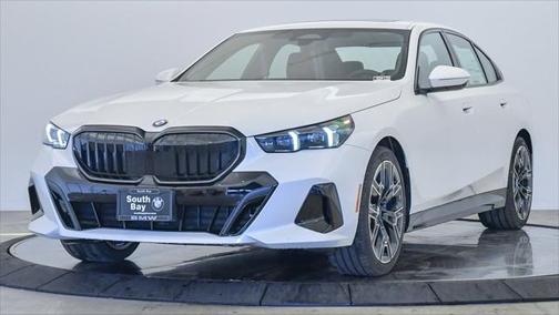 2025 BMW 530 i