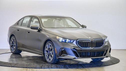2026 BMW 530 i