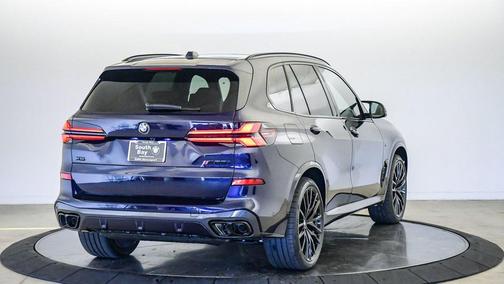 Tanzanite Blue II Metallic 2026 BMW X5 M60i