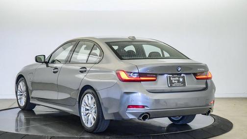 Skyscraper Grey Metallic 2023 BMW 330e Base