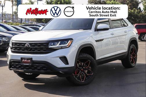 Opal White 2023 Volkswagen Atlas Cross Sport 3.6L V6 SEL