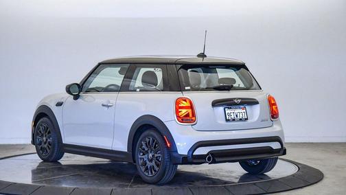 2023 MINI Hardtop Cooper
