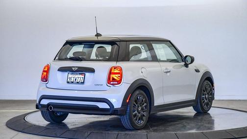 2023 MINI Hardtop Cooper