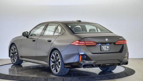2026 BMW 530 i