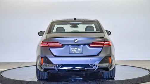 2026 BMW 530 i