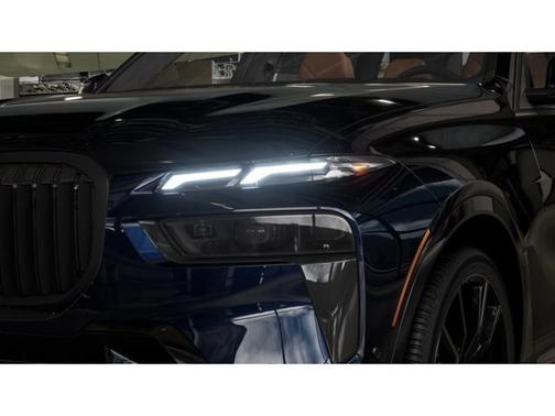 Carbon Black Metallic 2027 BMW X7 xDrive40i
