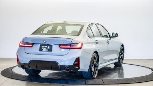 2025 BMW 330 i