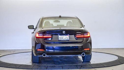 2025 BMW 330 330i