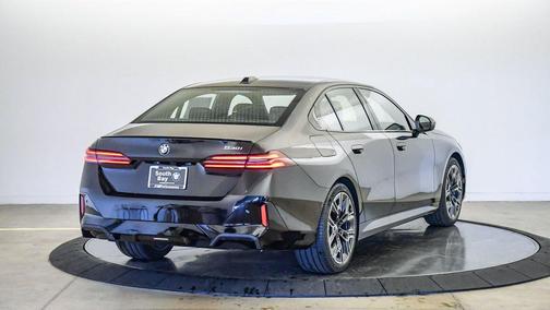 Black Sapphire Metallic 2026 BMW 530 530i