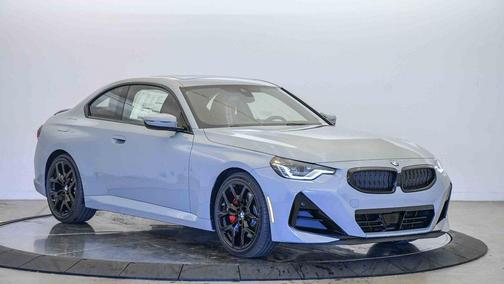 2026 BMW 230 230i