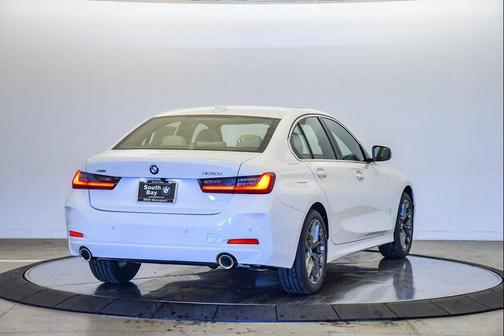 2026 BMW 330 xDrive NA