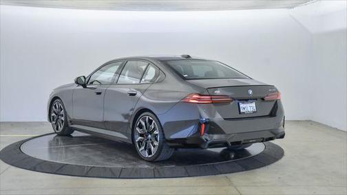 2024 BMW i5 eDrive40
