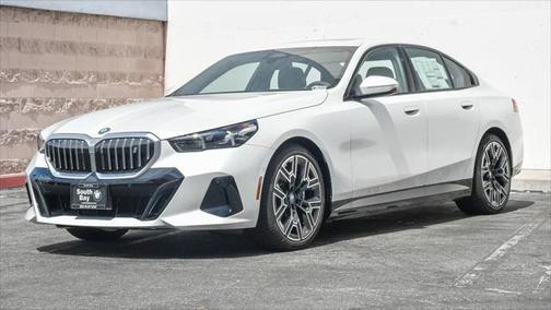 2025 BMW i5 eDrive40