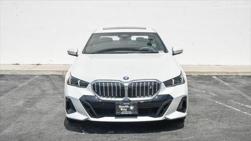 2025 BMW i5 eDrive40