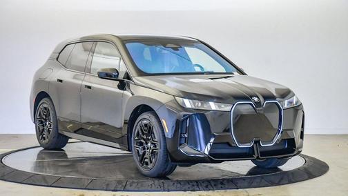 2026 BMW iX xDrive60